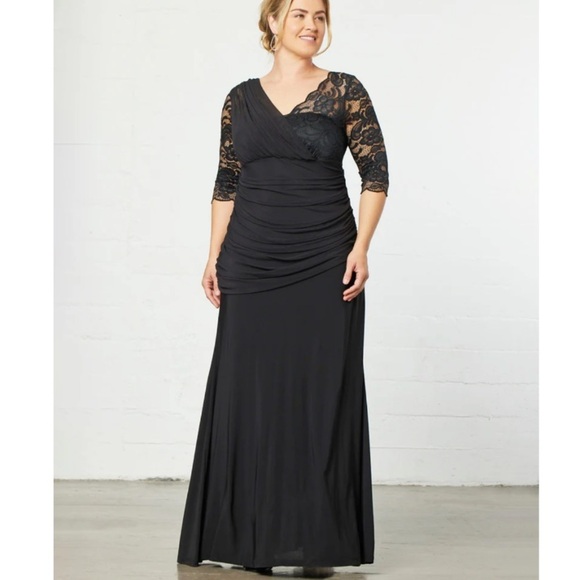 Kiyonna Soiree Evening Gown - Picture 1 of 9